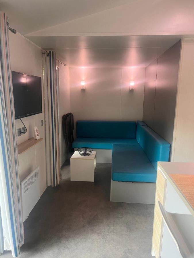 Mobil Home Du Lac - Camping 4 Etoiles Aureilhan  Exteriör bild